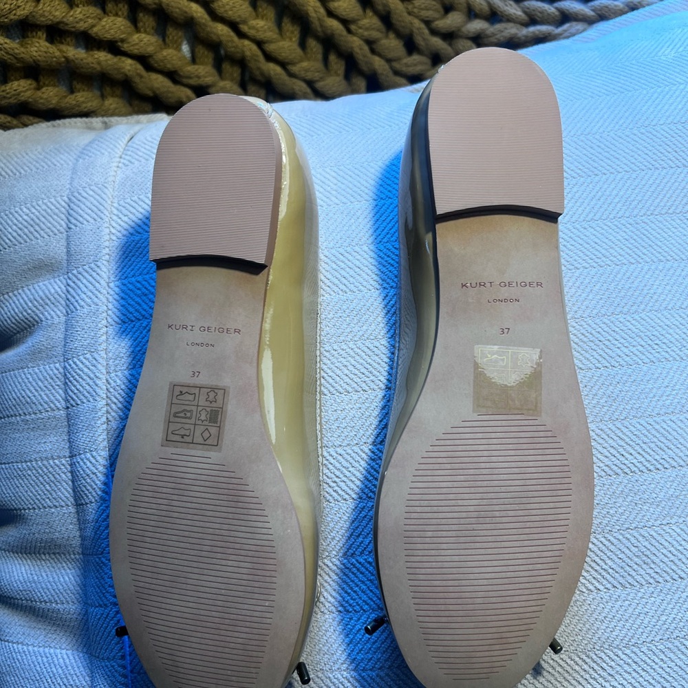 Kurt Geiger Beige Patent Leather Flats